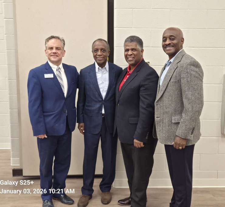 Curt Thompson, Mike Thurmond, John Moye, Ray Harvin